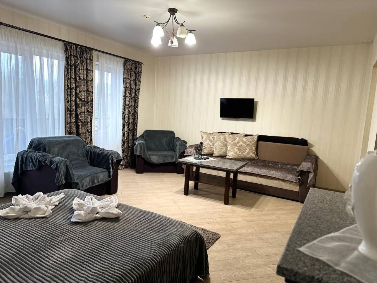 Illara Spa Hotel Иршава Экстерьер фото